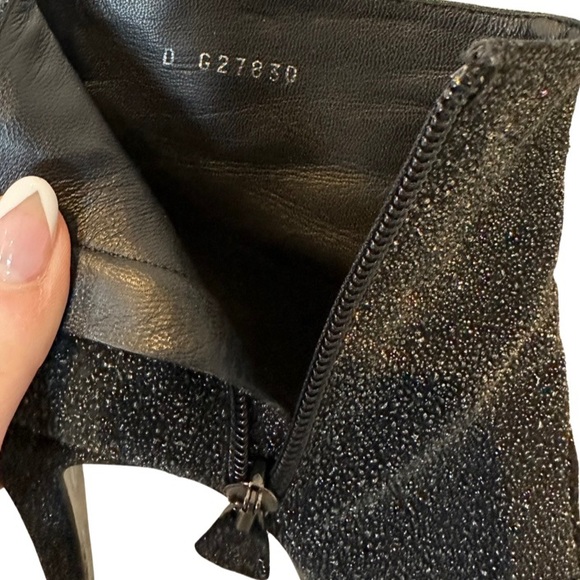 Chanel glitter cap toe bootie - size 37.5 - Picture 7 of 9